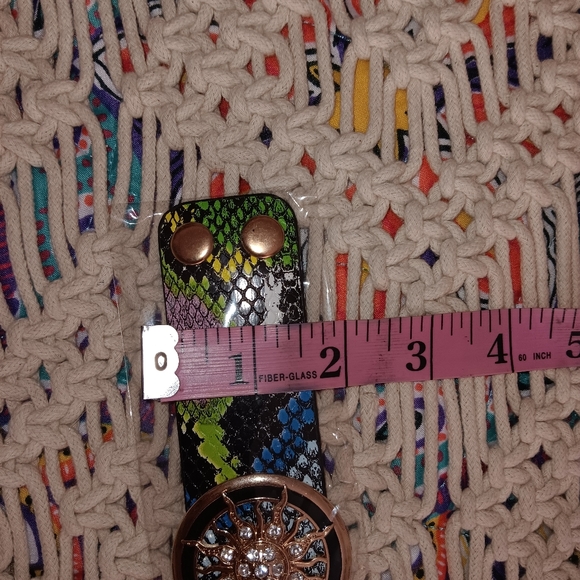 NWT Colorful Snakeskin Faux Leather Cuff Bracelet – Gold Solstice Sun Rhinestone - Picture 5 of 12